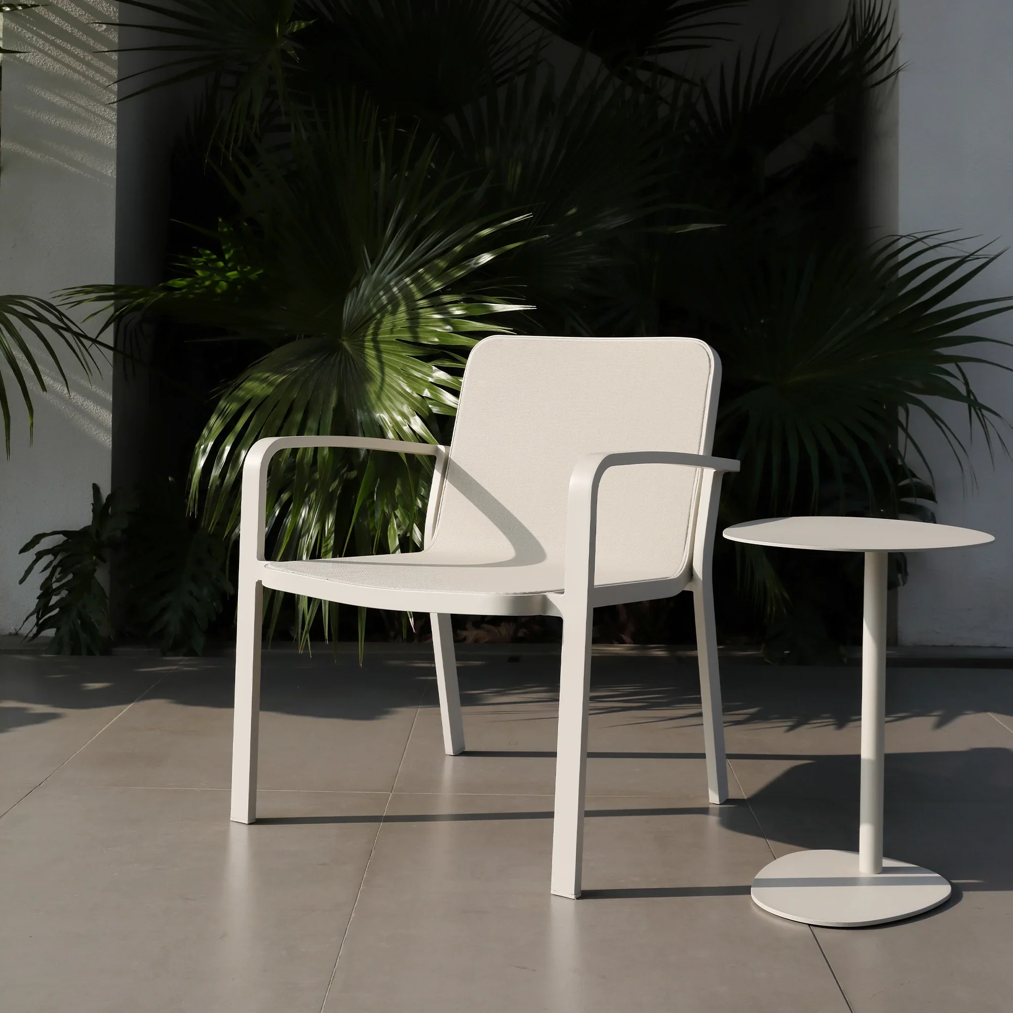 Pistache Side Table - Image 5